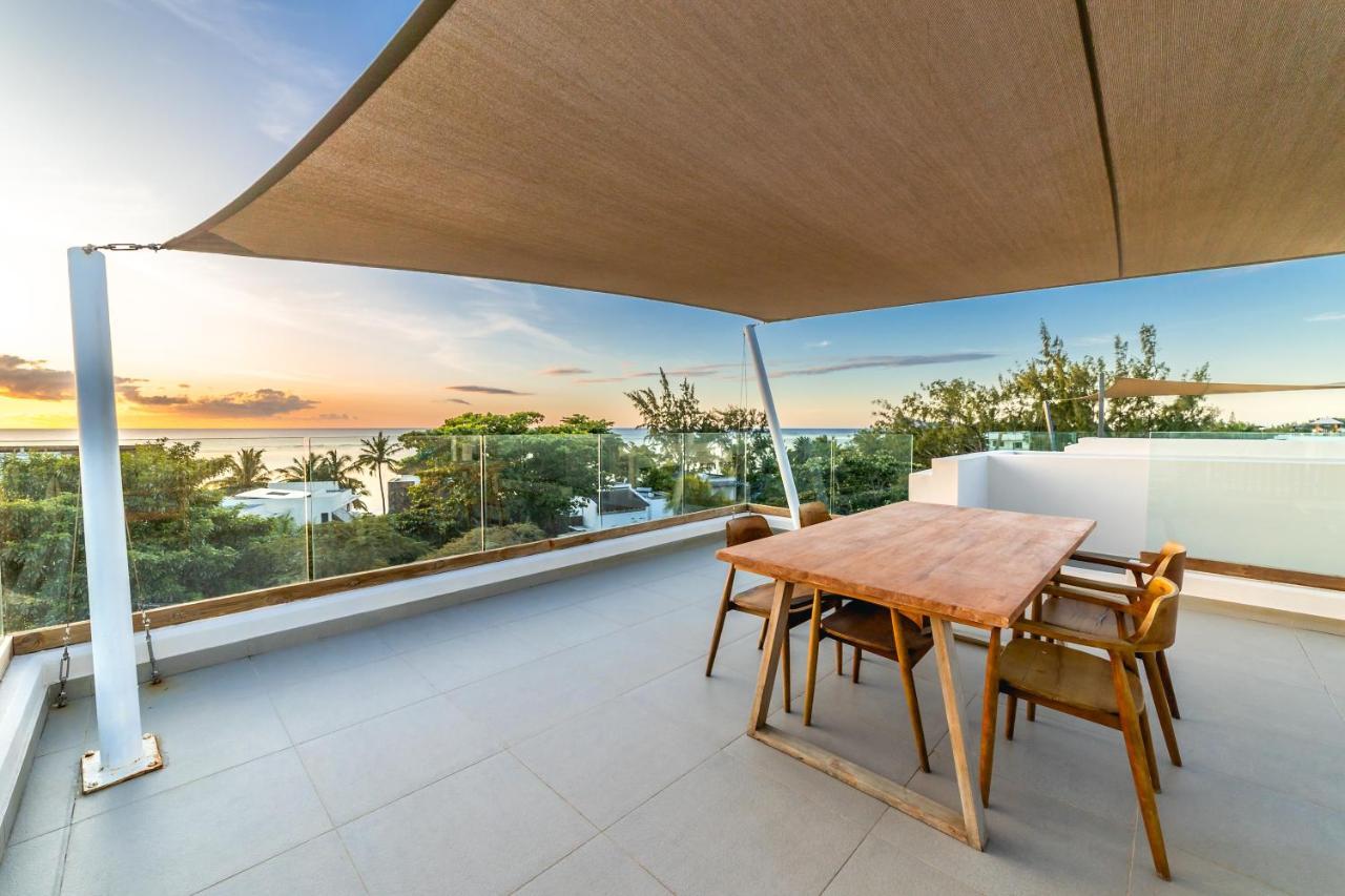 Penthouse 13 - One Bay Residence With Private Rooftop Terrace And Dip In Pool Pereybere Beach エクステリア 写真