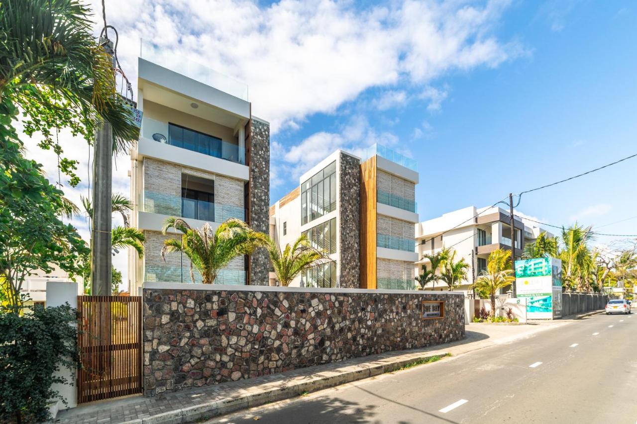 Penthouse 13 - One Bay Residence With Private Rooftop Terrace And Dip In Pool Pereybere Beach エクステリア 写真